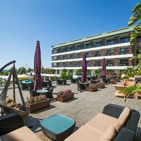 Station touristique Blue Only Adult 16