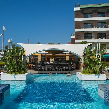 Tui Blue Adult Only 16 Üdülőközpont Side