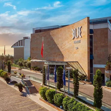 Blue Only Adult 16 Station touristique Sidé