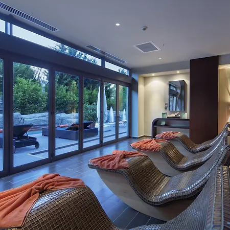 Station touristique Blue Only Adult 16