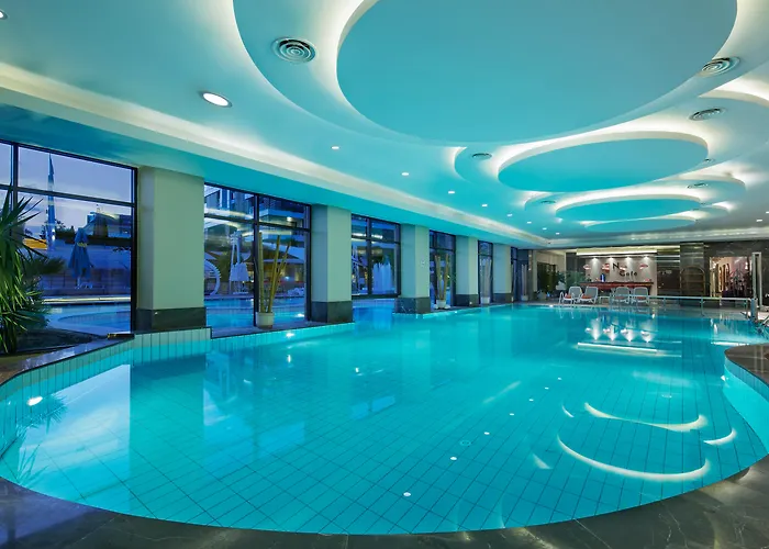 Blue Only Adult 16 Resort Side